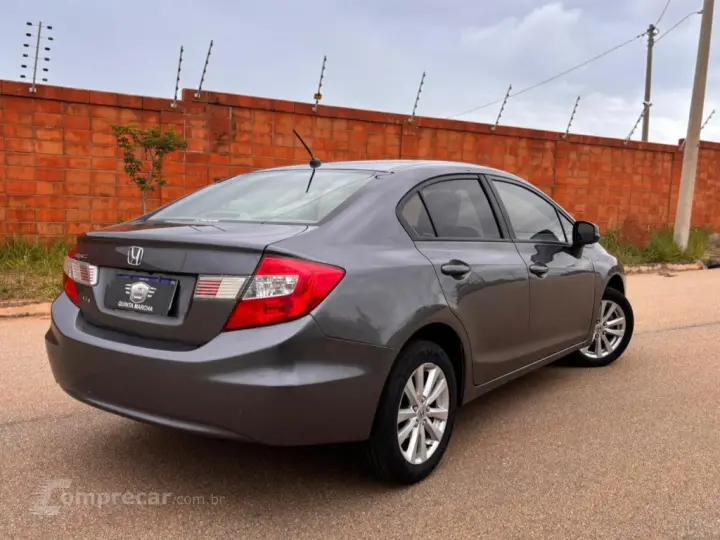 CIVIC 1.8 LXS 16V FLEX 4P AUTOMÁTICO