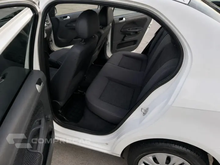VOYAGE 1.0 12V MPI Totalflex Trendline