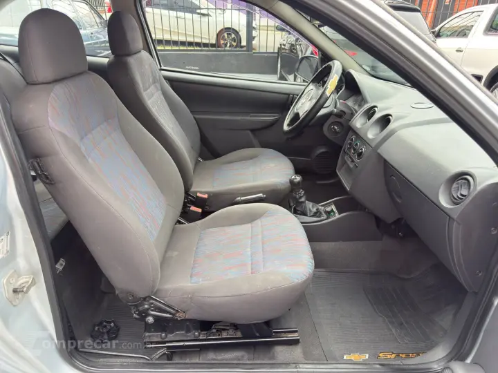 CELTA 1.0 MPFI Life 8V