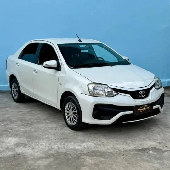 ETIOS XS Sedan1.5 Flex 16V 4p Mec.