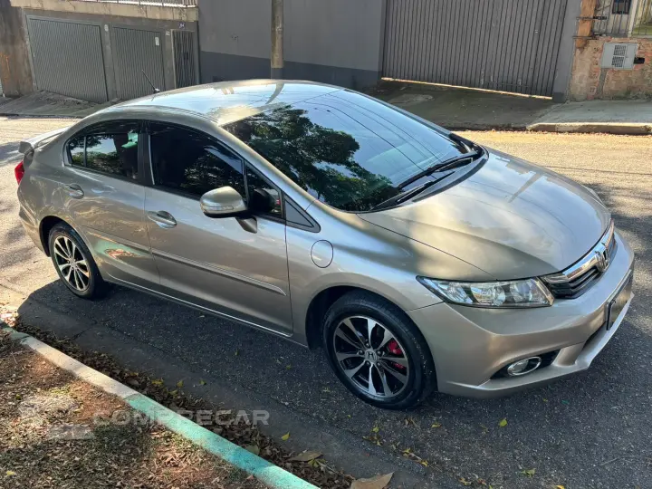CIVIC 1.8 LXL 16V