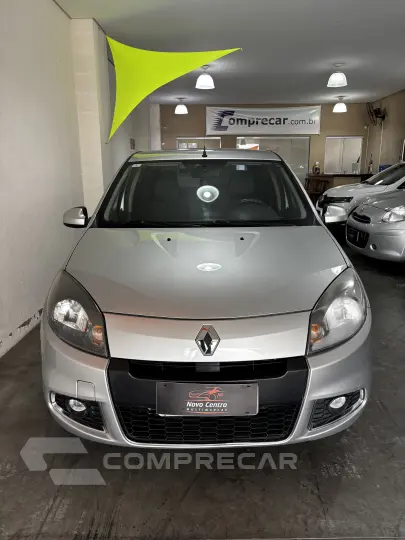 SANDERO 1.6 Authentique 8V