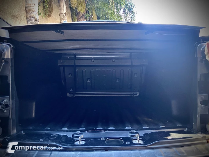 TORO 1.8 16V EVO Freedom AT6