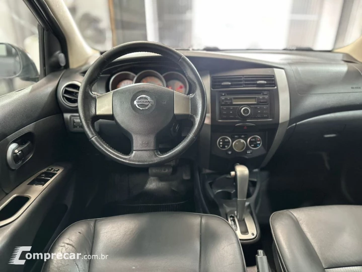 Livina 1.8 16V 4P SL X-GEAR FLEX AUTOMÁTICO