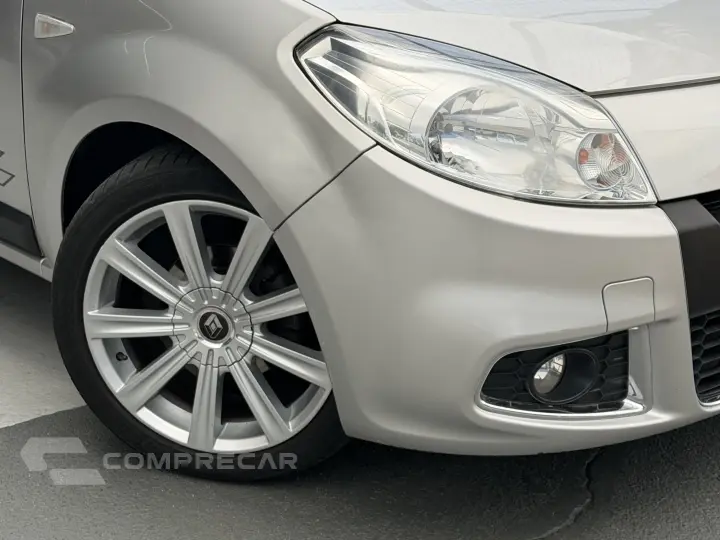 SANDERO 1.6 PRIVILÉGE 16V FLEX 4P AUTOMÁTICO