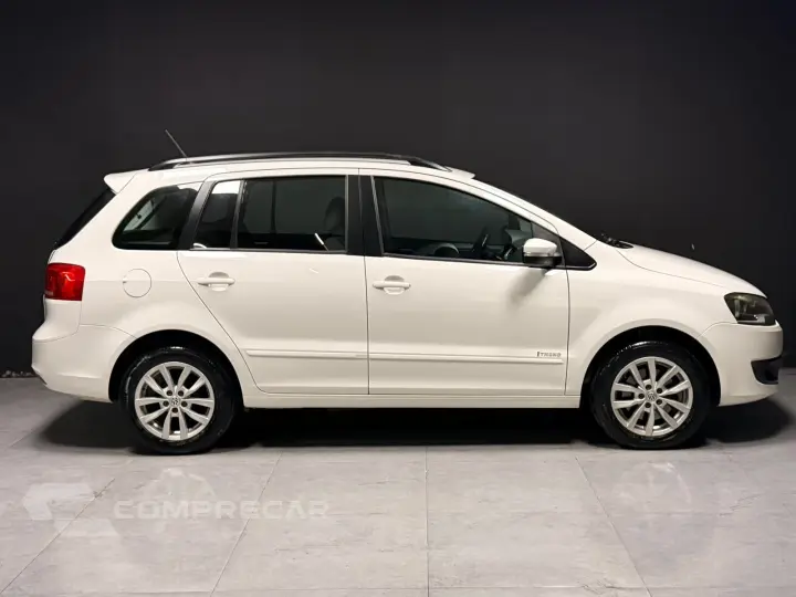 SPACEFOX 1.6 MI TREND 8V FLEX 4P MANUAL