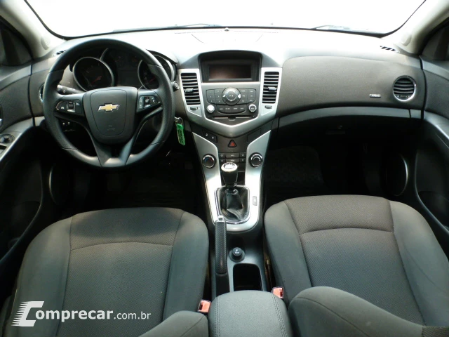 CRUZE 1.4 LT