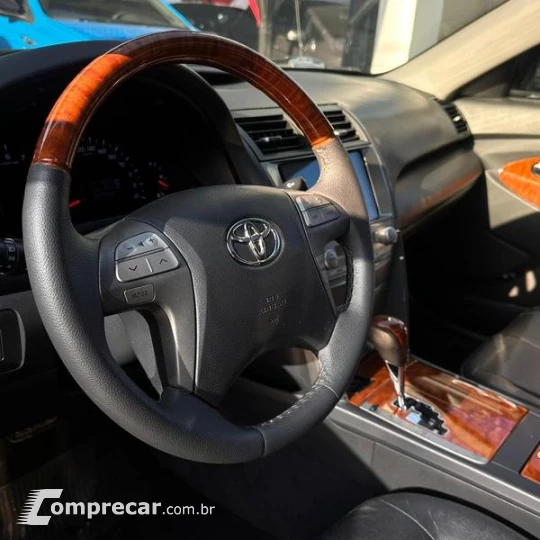 CAMRY XLE