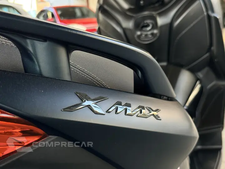 XMAX 250ABS