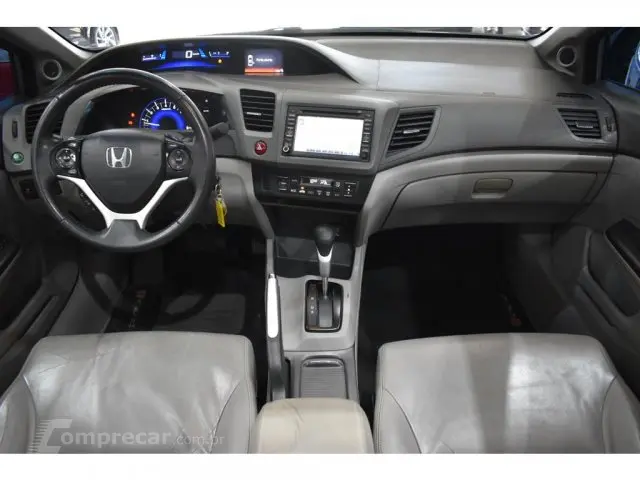 CIVIC - 1.8 EXS 16V 4P AUTOMÁTICO