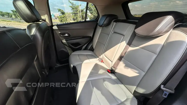 TRACKER 1.0 Turbo LTZ