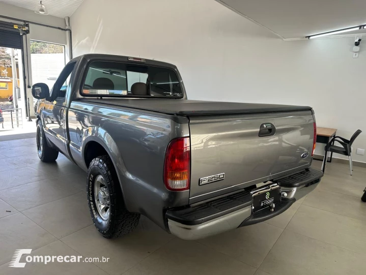 F-250 4.2 XLT 4X2 CS Turbo