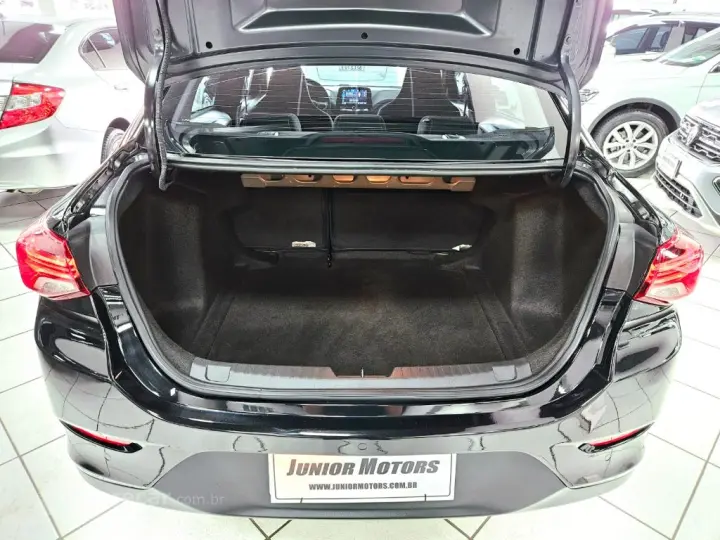 ONIX SEDAN Plus LTZ 1.0 12V TB Flex Mec.