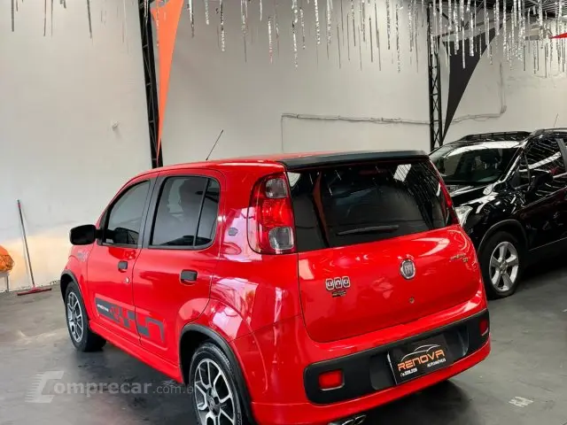 UNO - 1.4 SPORTING 8V 4P MANUAL