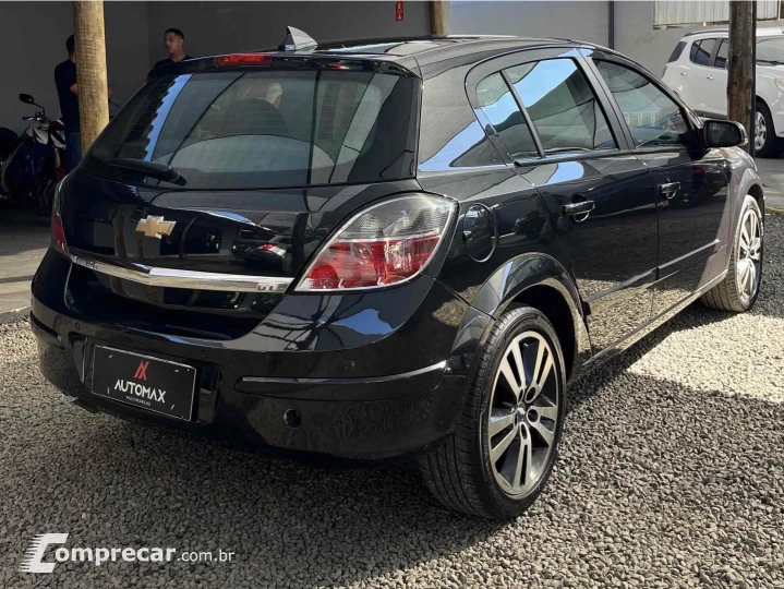 VECTRA 2.0 MPFI GT HATCH 8V FLEX 4P MANUAL