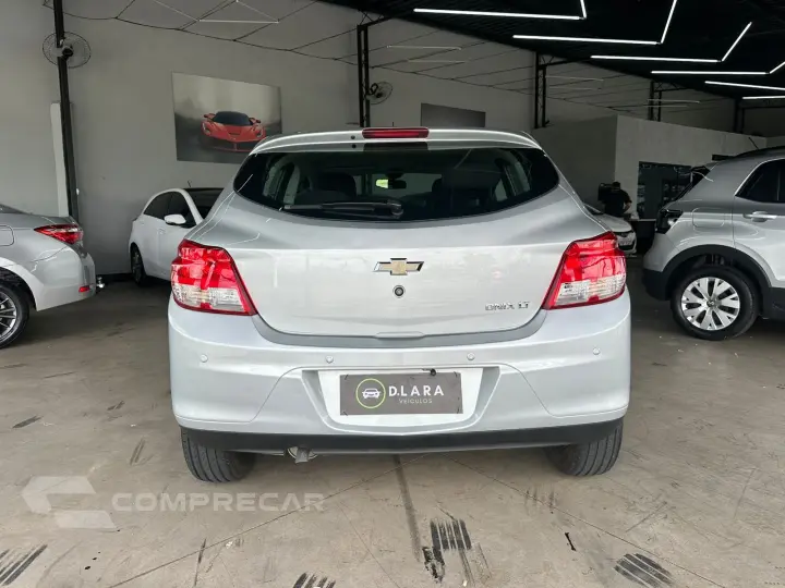 Onix LT 1.0 Flex 2014