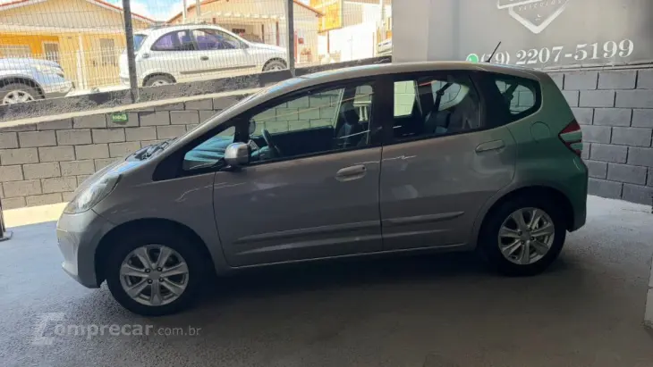 Fit LX 1.4/ 1.4 Flex 8V/16V 5p Aut.