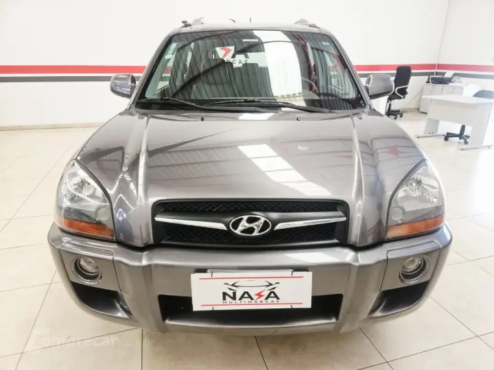 TUCSON 2.0 MPFI GLS 4X2 16V 143cv 2WD