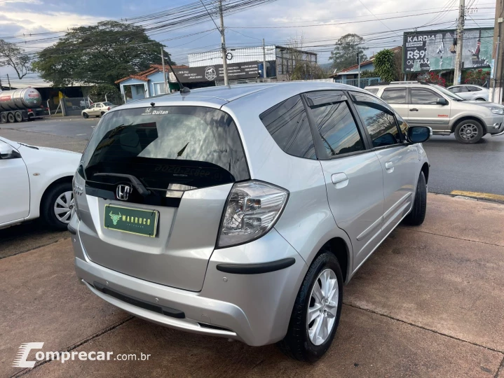 FIT 1.4 LX 8V