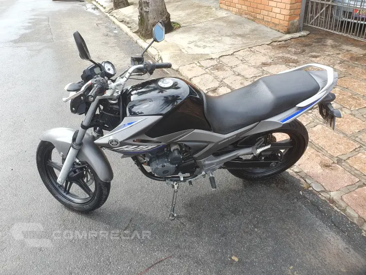 Fazer 250