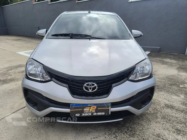 ETIOS 1.5 X Plus Sedan 16V