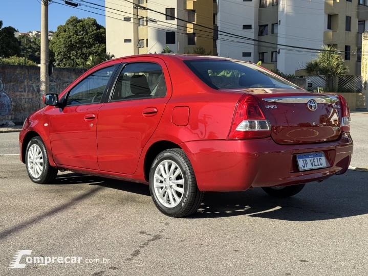 ETIOS 1.5 XLS Sedan 16V