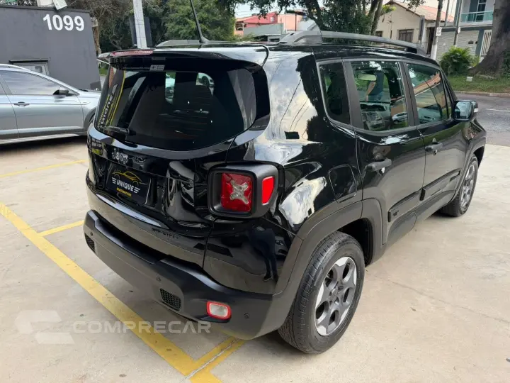 Renegade 1.8 16V Flex 4P Automático