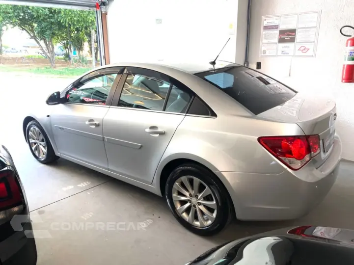 CRUZE 1.8 LT 16V