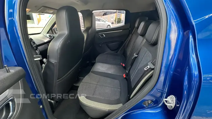 KWID 1.0 12V SCE Outsider