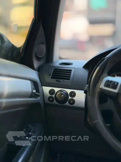Vectra Elegance 2.0 (Flex)