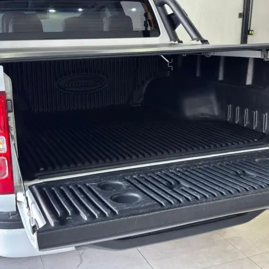 S10 Pick-Up LT 2.8 TDI 4x4 CD Diesel Aut