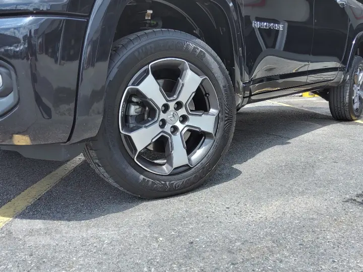 RAMPAGE LAR HURR 4 2.0 TB CD 4X4 AUT