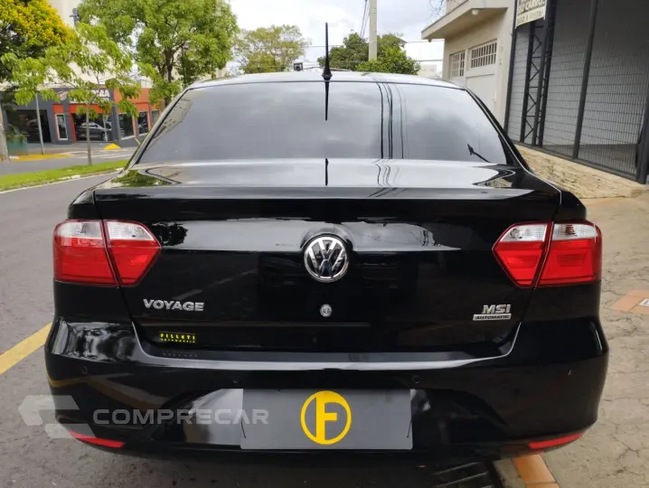 Voyage 1.6 4P FLEX AUTOMÁTICO