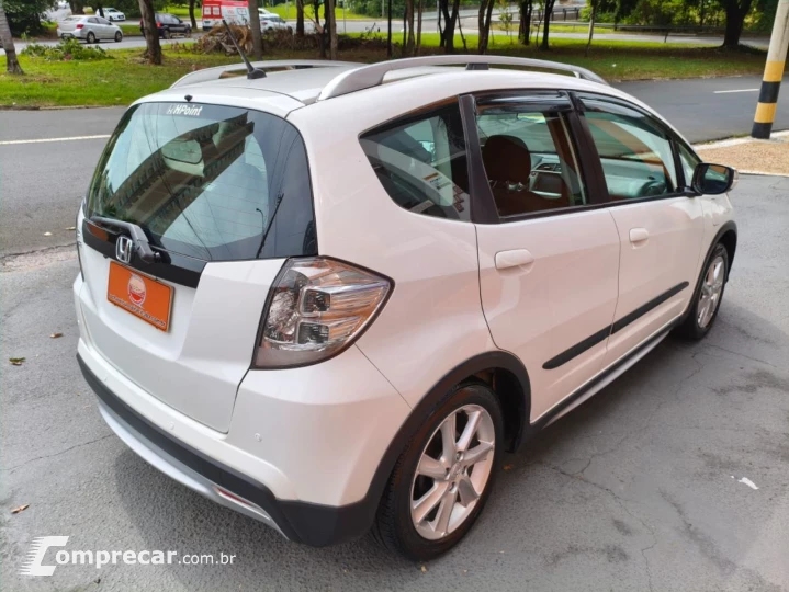 Fit 1.5 16V 4P TWIST FLEX