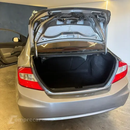 Civic Sedan LXS 1.8/1.8 Flex 16V Aut. 4p