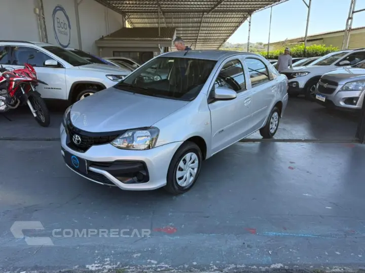 ETIOS X Sedan 1.5 Flex 16V 4p Mec.