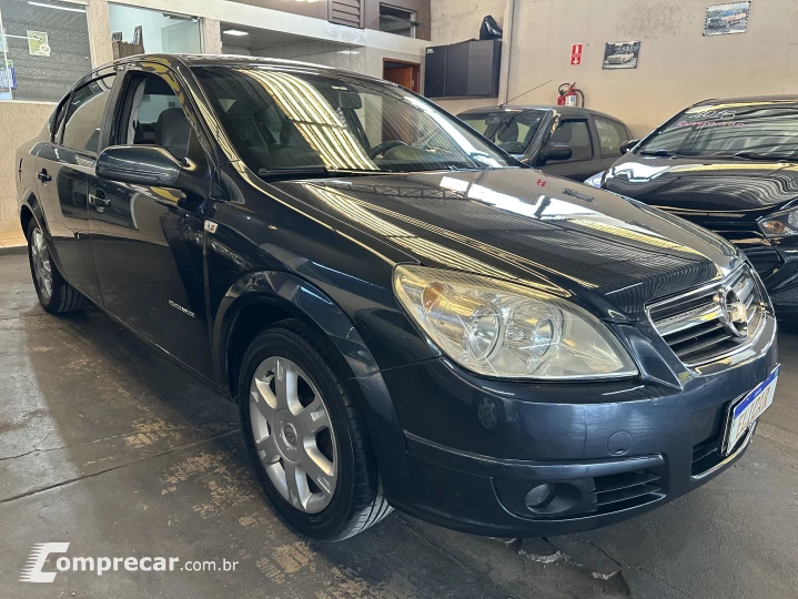 VECTRA 2.0 MPFI Elegance 8V