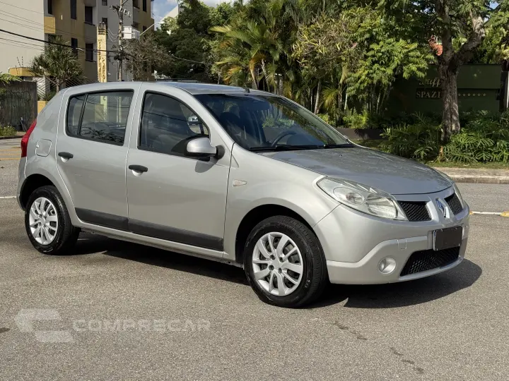 SANDERO 1.6 Expression 8V Hi-torque
