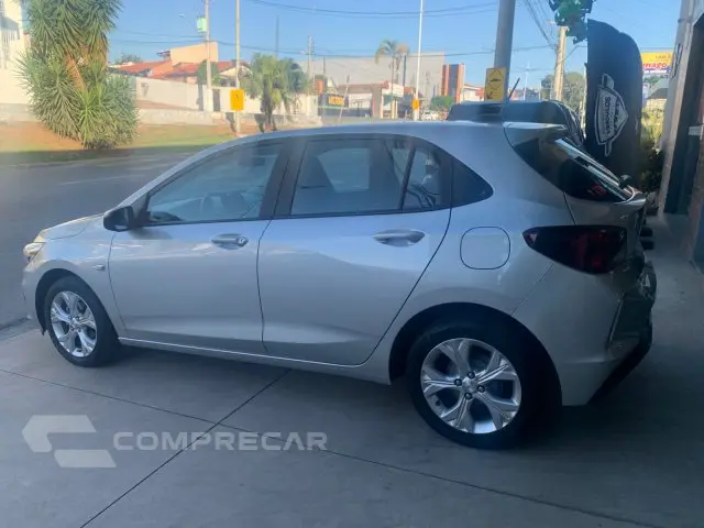 ONIX - 1.0 TURBO LTZ MANUAL