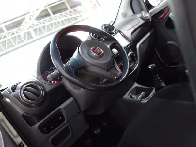 PALIO - 1.6 MPI SPORTING 16V 4P MANUAL