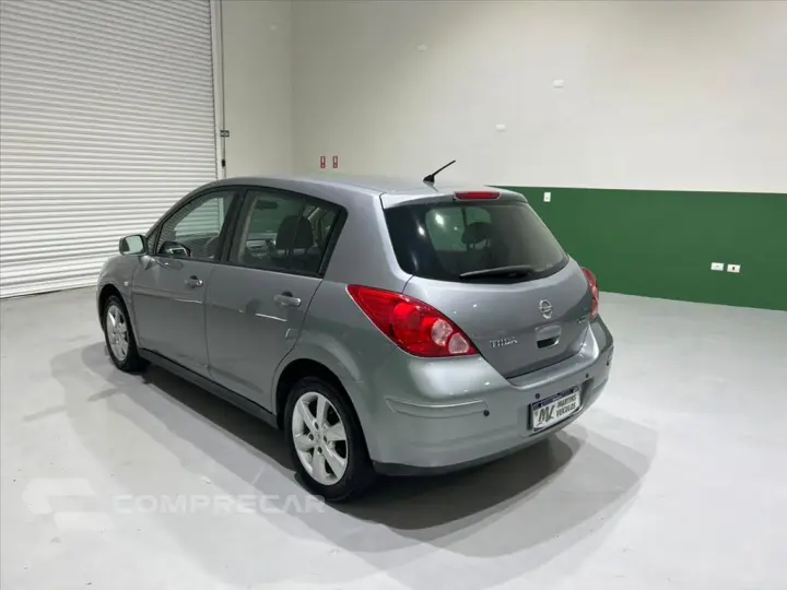 TIIDA 1.8 S 16V FLEX 4P MANUAL
