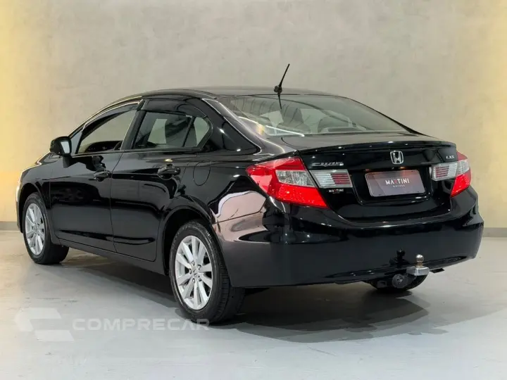 Civic Sedan LXS 1.8/1.8 Flex 16V Aut. 4p