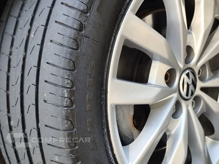 FOX 1.6 MI ROCK IN RIO 8V FLEX 4P MANUAL