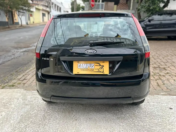 FIESTA 1.0 MPI Class Hatch 8V