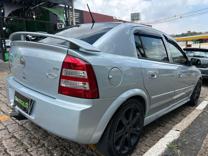 Astra Advantage 2.0 MPFI 8V FlexPower 5p