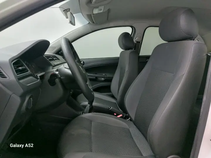 VOYAGE 1.0 12V MPI TOTALFLEX 4P MANUAL