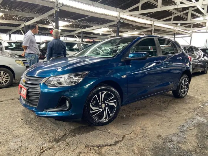 ONIX HATCH LT 1.0 12V FLEX 5P MEC