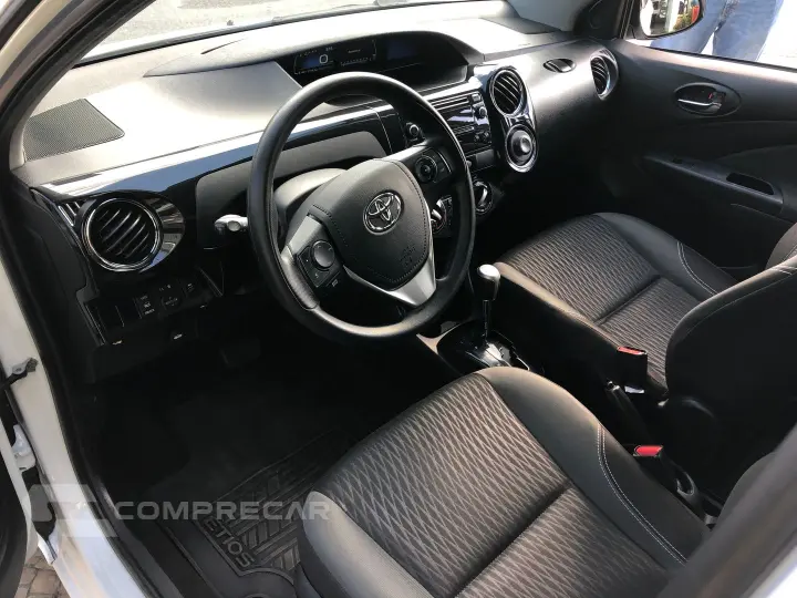 Etios 1.5 X Plus 16V Flex 4P Automático
