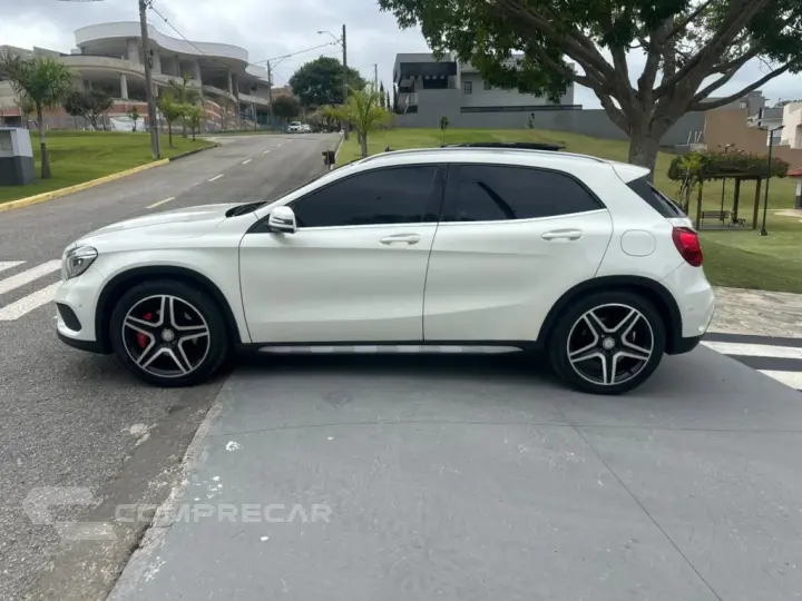 GLA 250 2.0 16V TURBO GASOLINA SPORT 4P AUTOMÁTICO