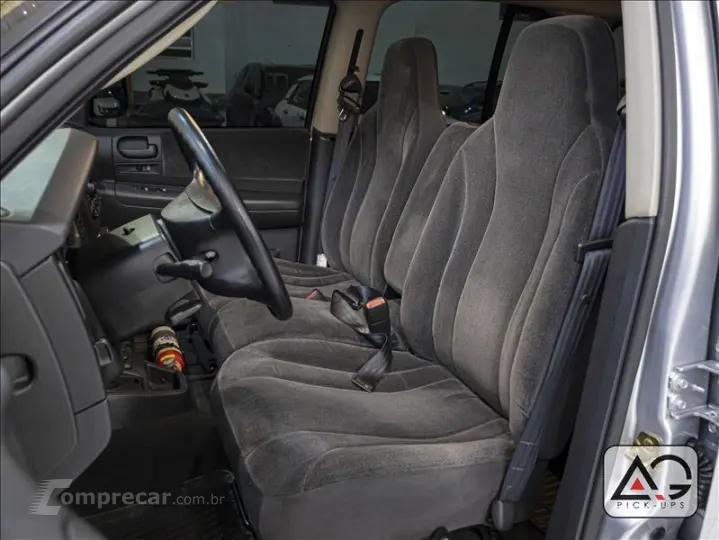 DAKOTA 2.5 Sport 4X2 CD 8V Turbo